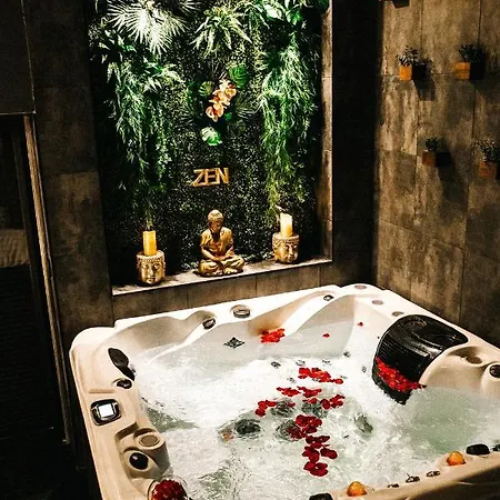 5 Etoiles 50 Nuances Zen Avec Jacuzzi Et Jeu Pour Adulte Apartmán
