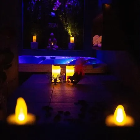 5 Etoiles 50 Nuances Zen Avec Jacuzzi Et Jeu Pour Adulte Lagrace-Dieu