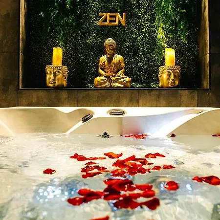Apartmán 5 Etoiles 50 Nuances Zen Avec Jacuzzi Et Jeu Pour Adulte Lagrace-Dieu