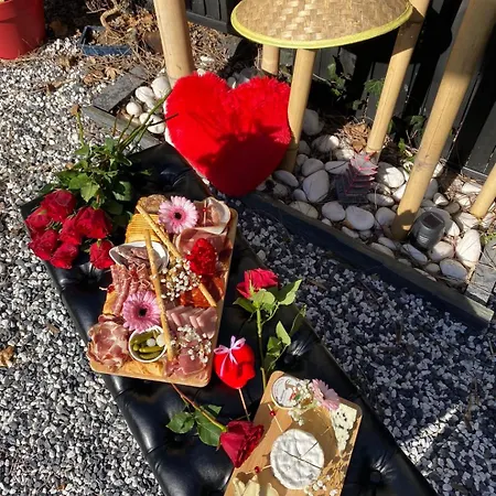 50 Nuances Zen Experience Sensorielle & Moment Suspendu (adults Only) Apartmán Lagrace-Dieu